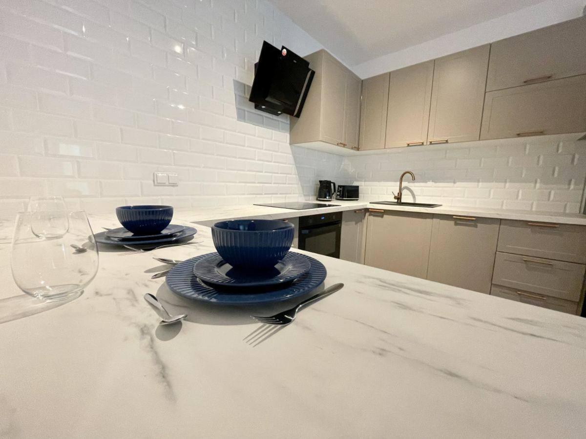Apartment Komfortowe Z Garazem Na Milionowej